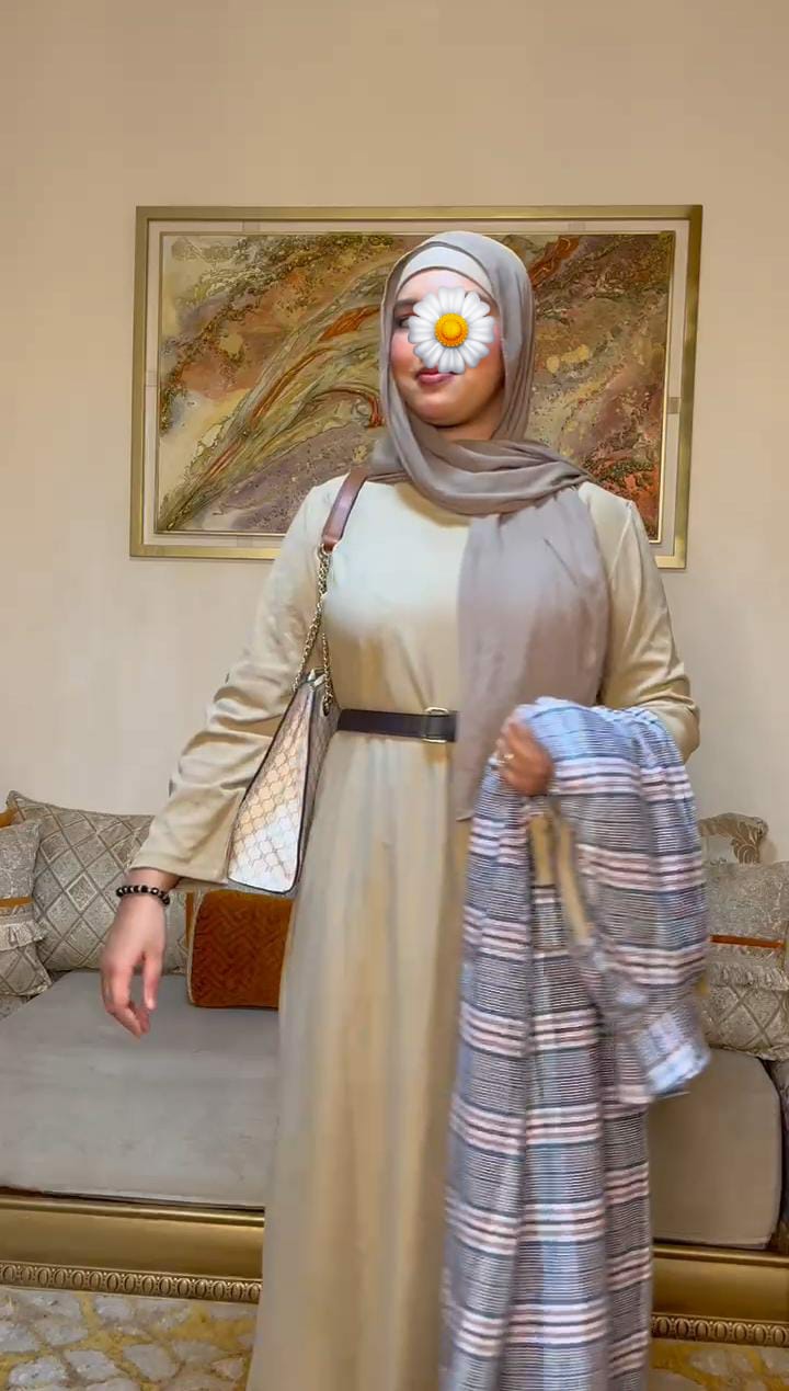 "Tenue automnale élégante"